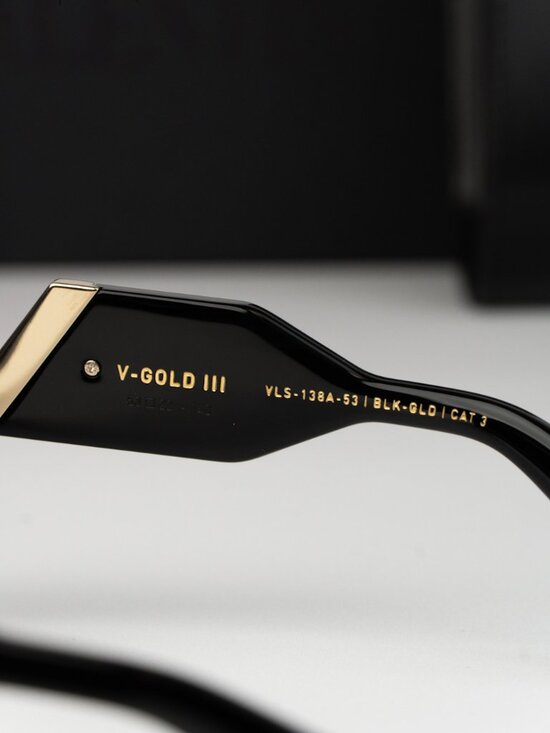 Valentino Women Sunglasses Black Grey Butterfly V-GOLD III VLS-138 A BRAND NEW main image 9